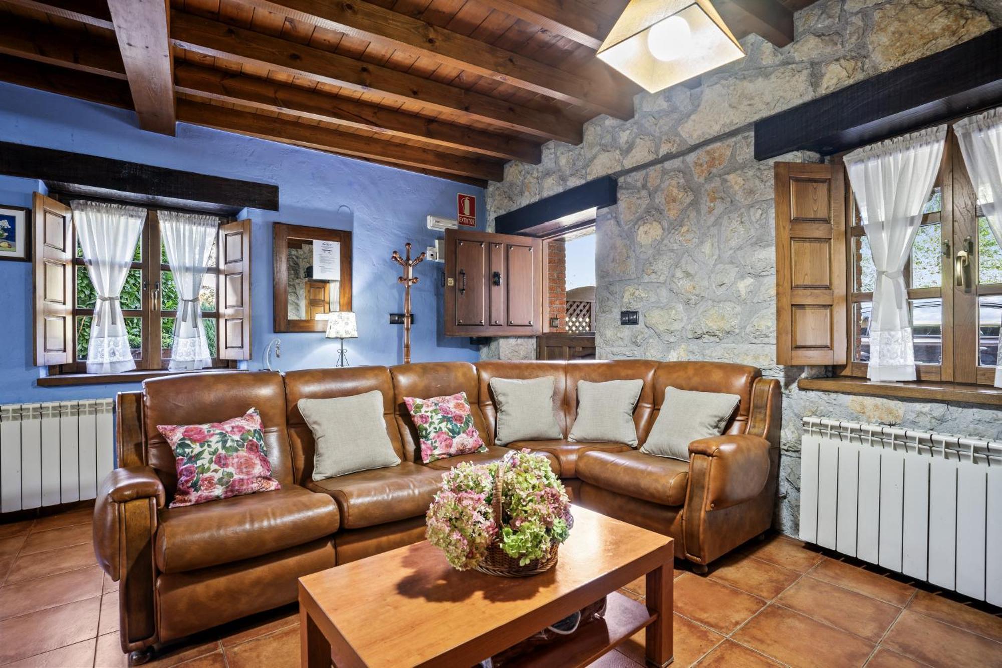 Гостевой дом Casa Raquel Местас-де-Кон Экстерьер фото